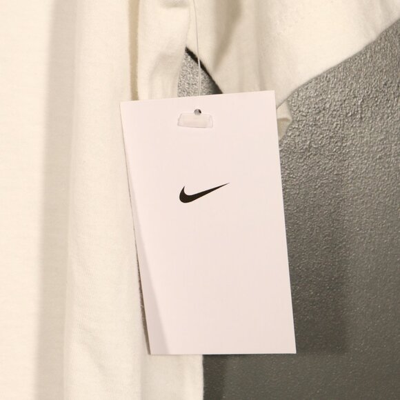 NWT Men's Nike White Tee with Blue Lettering Size Large - Picture 4 of 5